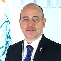 Dr. Manuel López Cabanillas Lomelí, Presidente de la AMMFEN 2024-2026